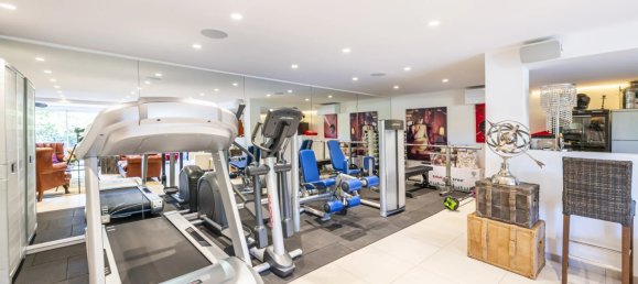 7 Schlafzimmer Villa in Roquefort-les-Pins, France, Nr. 1687 4