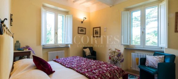 6 bedrooms Villa in Umbertide, Italy No. 267171 14