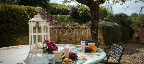 6 bedrooms Villa in Umbertide, Italy No. 267171 25