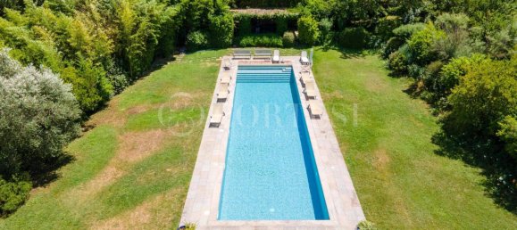 6 bedrooms Villa in Umbertide, Italy No. 267171 40