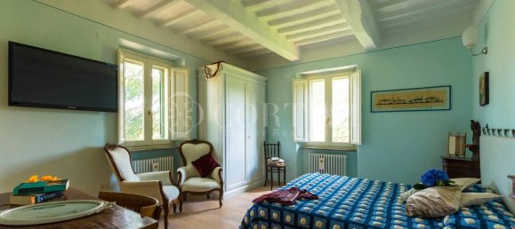 6 bedrooms Villa in Umbertide, Italy No. 267171 16