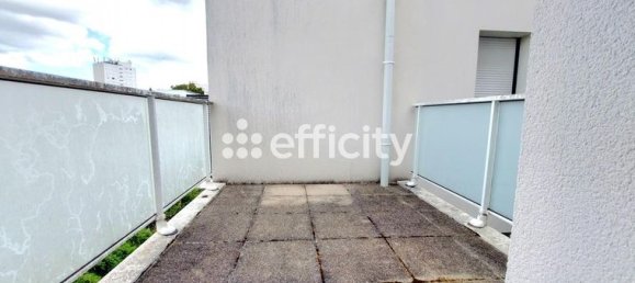 1 bedroom Apartment in Bordeaux, France No. 283242 2