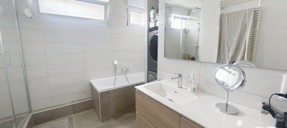 Квартира с 3 спальнями в Реймс, Франция № 329142 10