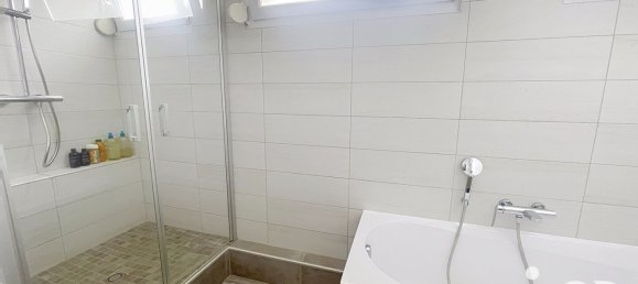 Квартира с 3 спальнями в Реймс, Франция № 329142 9