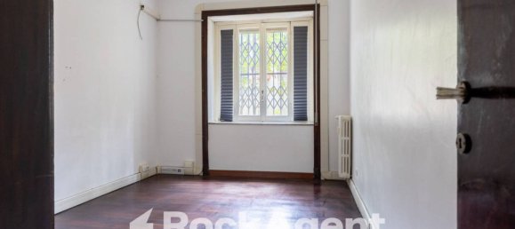6 bedrooms Apartment in Rome, Italy No. 264261 10
