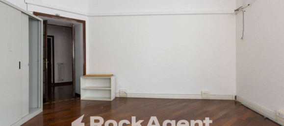 6 bedrooms Apartment in Rome, Italy No. 264261 16