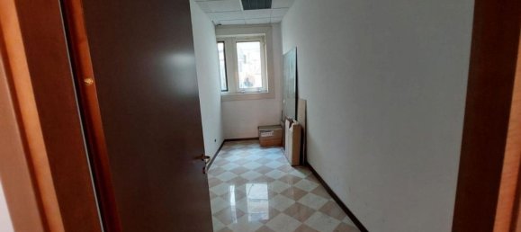 63m² Commercial property in Fidenza, Italy No. 372504 7