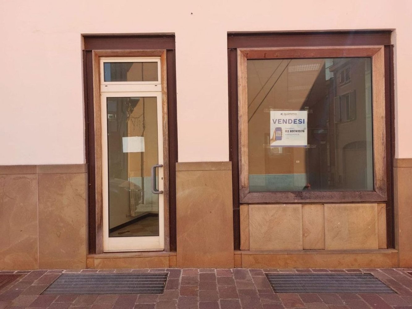 63m² Commercial property in Fidenza, Italy No. 372504