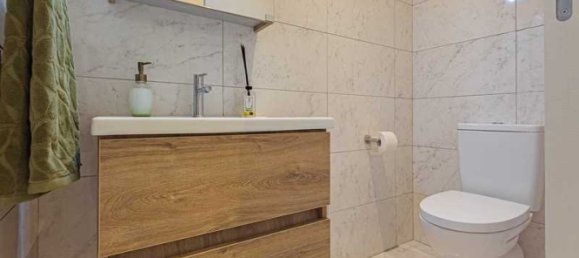 2 bedrooms Apartment in Mesa Geitonia, Cyprus No. 17692 3