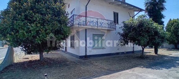 3 Schlafzimmer Haus in Riva del Po, Italy, Nr. 318923 2