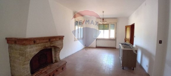 3 Schlafzimmer Haus in Riva del Po, Italy, Nr. 318923 6