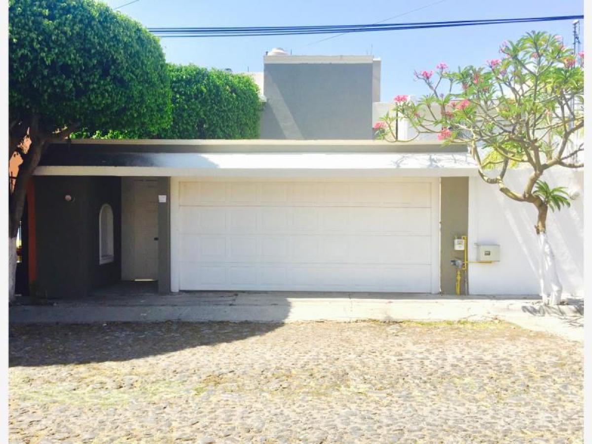 4 bedrooms House in Queretaro, Mexico No. 146588