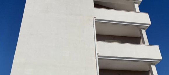 3-salle Appartement à Olbia, Italy No. 235673 11