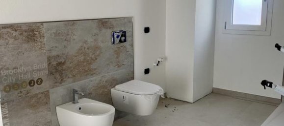 3-salle Appartement à Olbia, Italy No. 235673 5