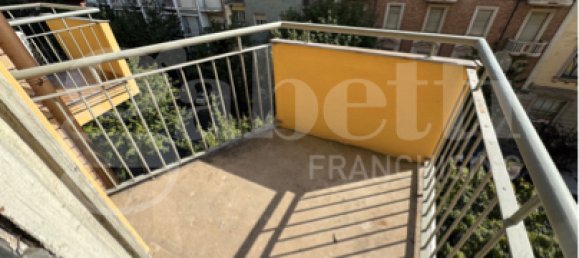 2 bedrooms Apartment in Turin, Italy No. 269128 11