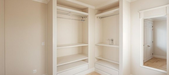 2 bedrooms Duplex in Madrid, Spain No. 127381 9