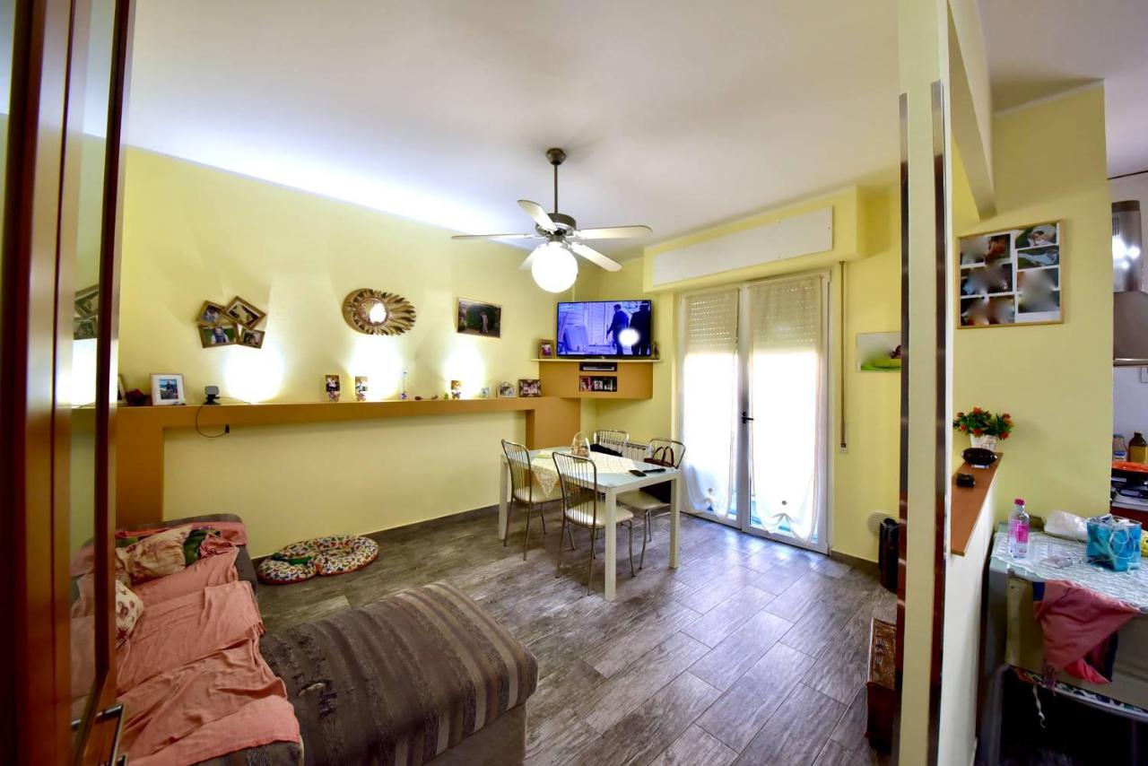 3غرفة شقة في Lainate, Italy رقم 17615