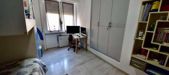 3غرفة شقة في Lainate, Italy رقم 17615 17