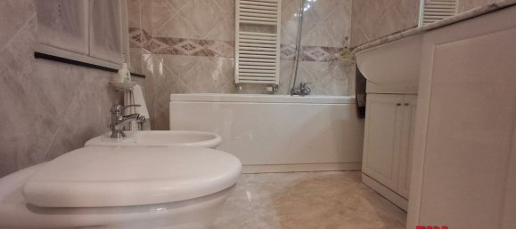 4-Zimmer Wohnung in Genoa, Italy, Nr. 190471 36