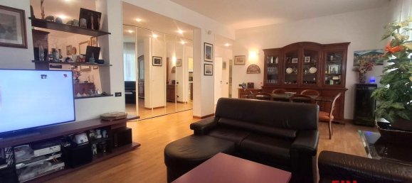 4-Zimmer Wohnung in Genoa, Italy, Nr. 190471 5