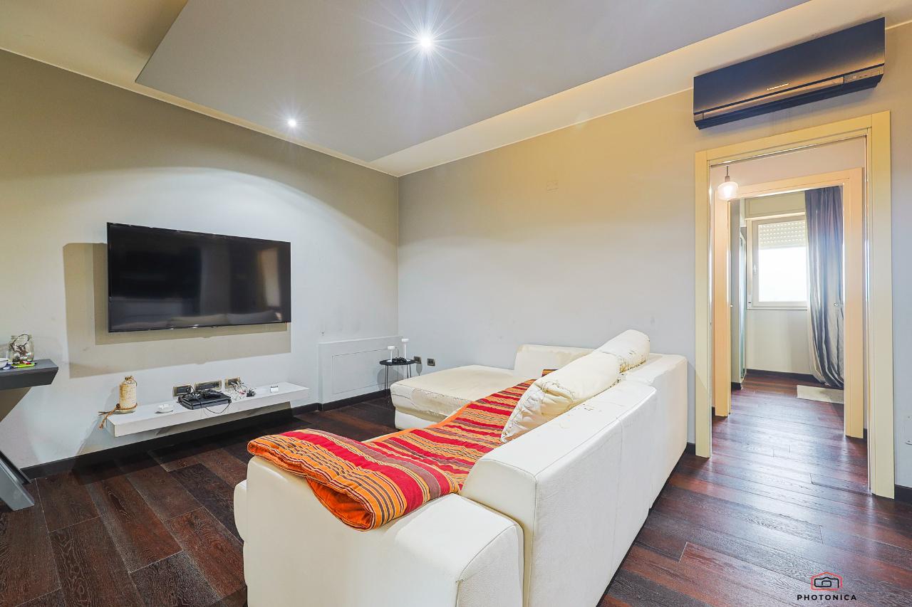 9 rooms Villa in Cervia, Italy No. 30832