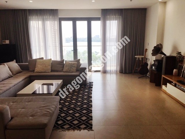 212m² Apartment in Thu Duc, Vietnam No. 10538
