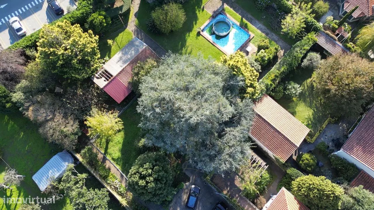 6 bedrooms House in Porto, Portugal No. 123560