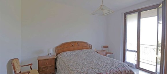 10-Zimmer Haus in Pontremoli, Italy, Nr. 176330 15