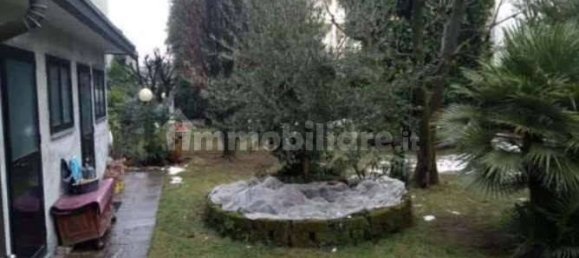 Casa de 4 dormitorios en Busto Arsizio, Italy No. 314506 4