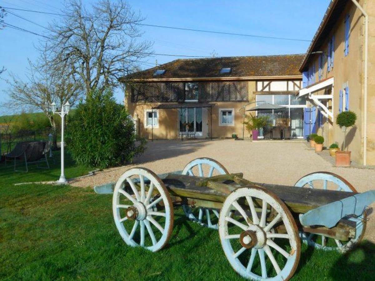 7 bedrooms House in Mirande, France No. 22632