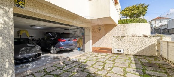 4 bedrooms House in Porto, Portugal No. 161961 17