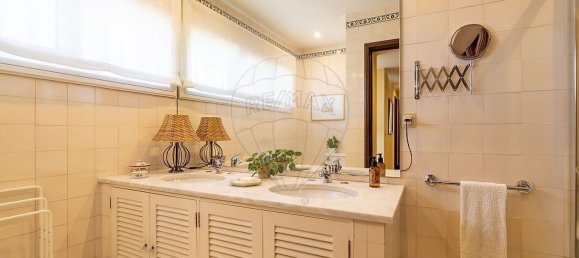 4 bedrooms House in Porto, Portugal No. 161961 10