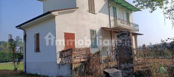 2 bedrooms House in Mortara, Italy No. 140960 15