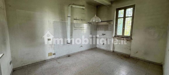 2 bedrooms House in Mortara, Italy No. 140960 2