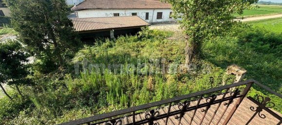 2 bedrooms House in Mortara, Italy No. 140960 6