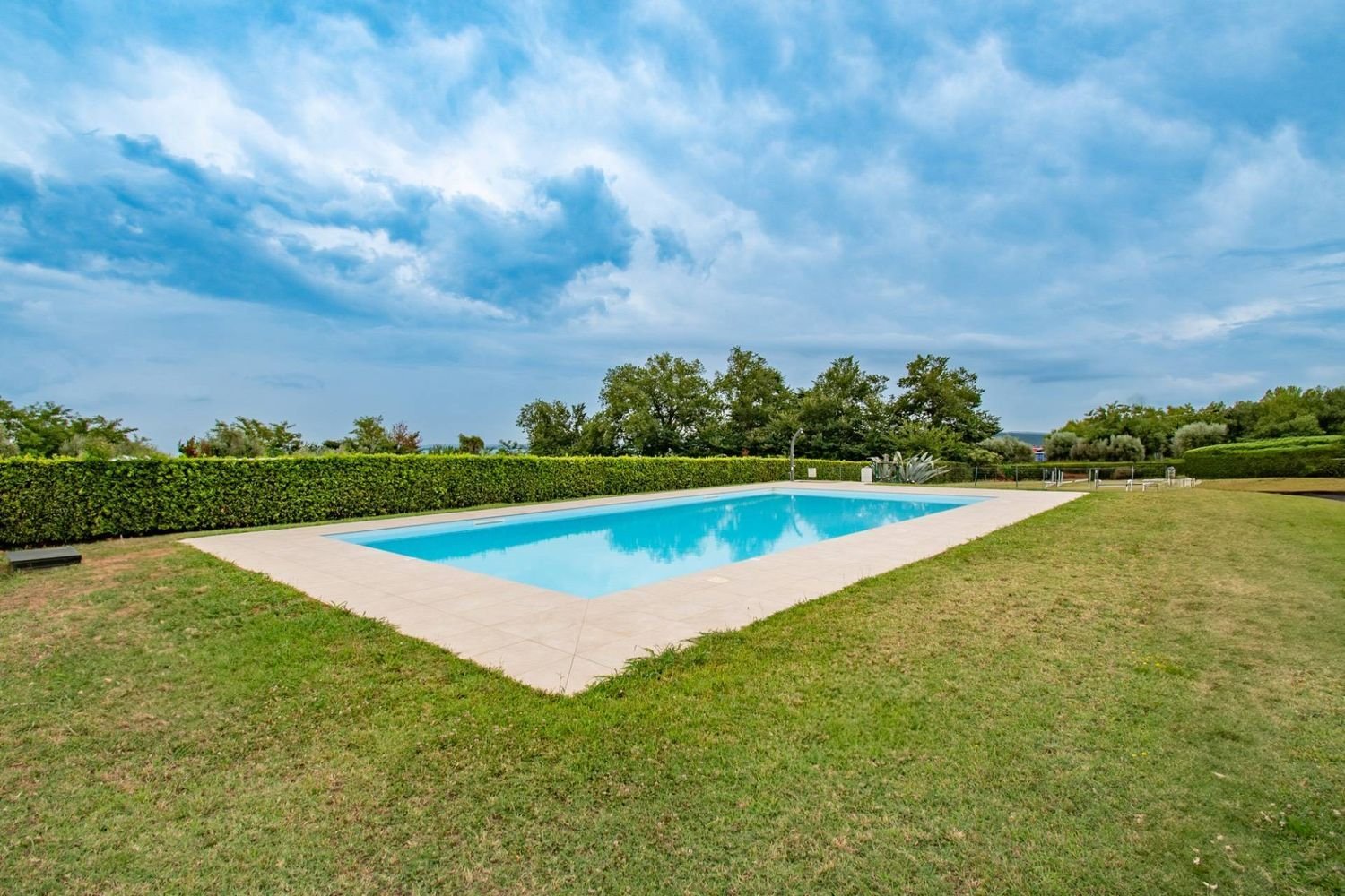 3-salle Appartement à Moniga del Garda, Italy No. 263227