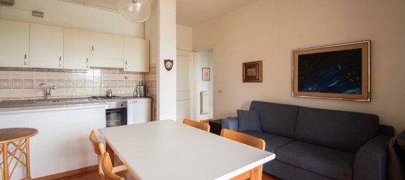 3-salle Appartement à Moniga del Garda, Italy No. 263227 8