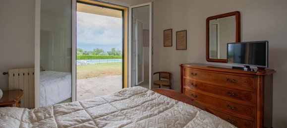 3-salle Appartement à Moniga del Garda, Italy No. 263227 14