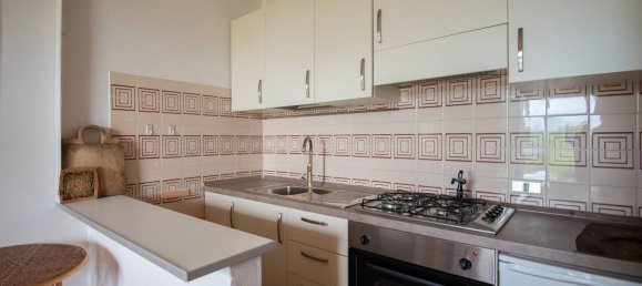 3-salle Appartement à Moniga del Garda, Italy No. 263227 10