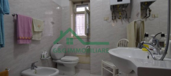 Apartamento de 3 habitaciónes en Catania, Italy No. 238247 32