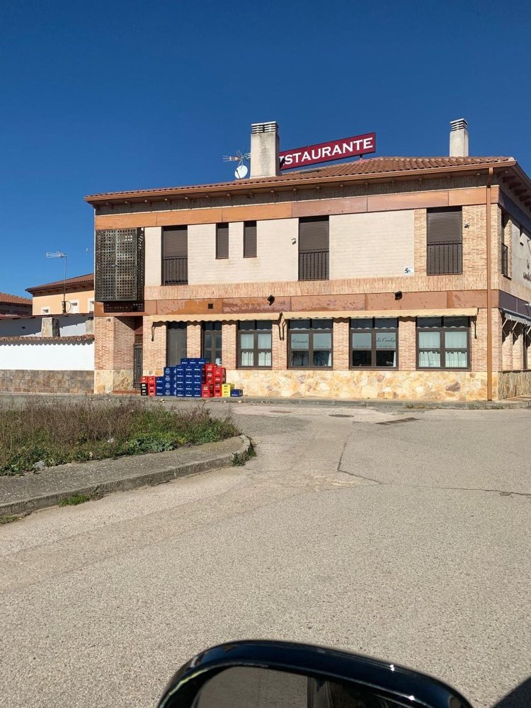 585m² Building in Guadalajara, Spain No. 219257