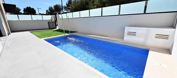 Villa T3 em Orihuela, Spain N.º 16705 2