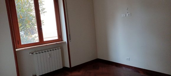 5 rooms Apartment in Rome, Italy No. 89281 14