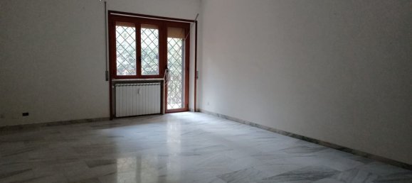5 rooms Apartment in Rome, Italy No. 89281 8
