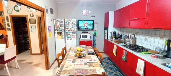 Dúplex de 5 habitaciónes en Montelabbate, Italy No. 118563 18