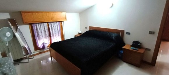 Dúplex de 5 habitaciónes en Montelabbate, Italy No. 118563 41