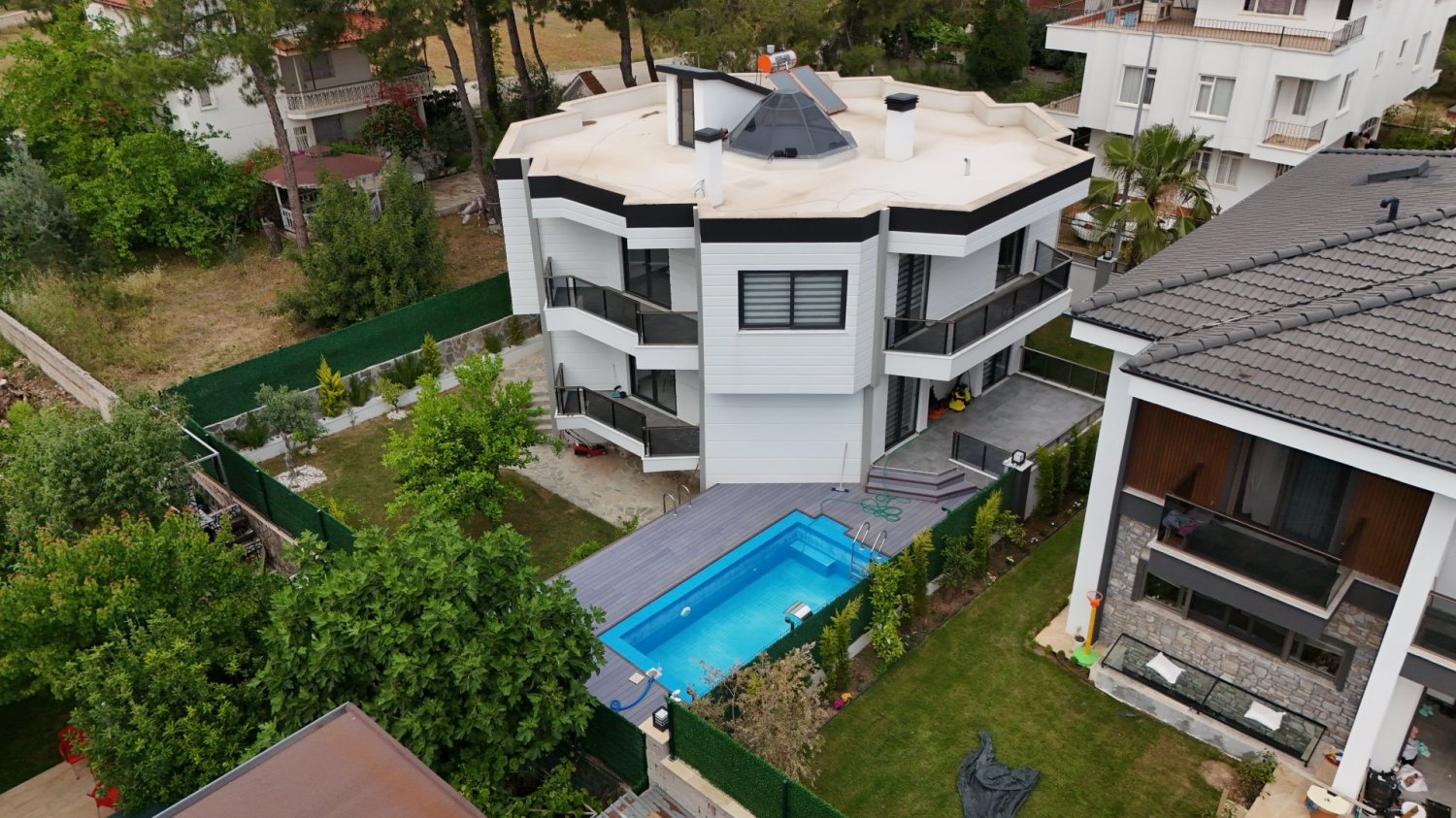 Villa 6+1 in Antalya, Turkey No. 22086