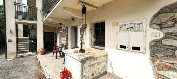 2 bedrooms Villa in Forno Canavese, Italy No. 298196 2