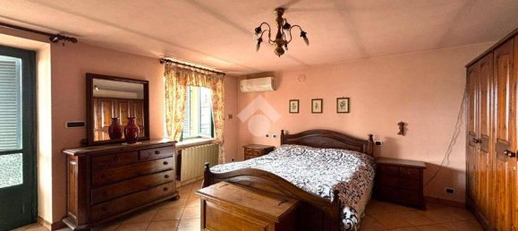 2 bedrooms Villa in Forno Canavese, Italy No. 298196 17