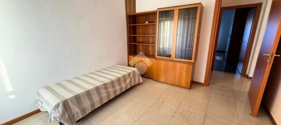 3 rooms Apartment in Saronno, Italy No. 130446 12
